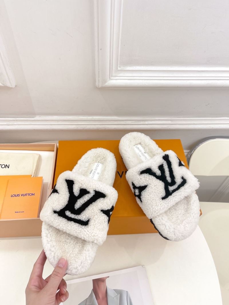 Louis Vuitton Slippers